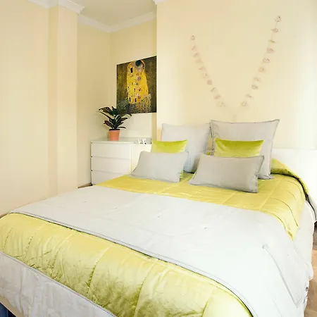 Terrace Relax Apartment. & * Malaga